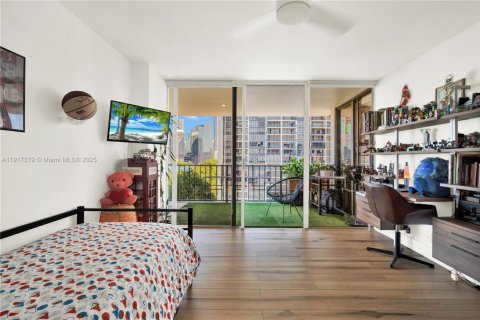 Купить кондоминиум в Майами, Флорида 2 спальни, 145.58м2, № 1975884 - фото 27