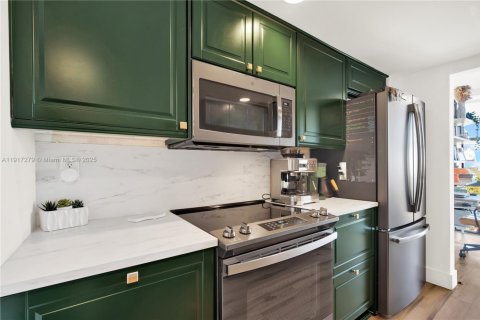 Купить кондоминиум в Майами, Флорида 2 спальни, 145.58м2, № 1975884 - фото 7