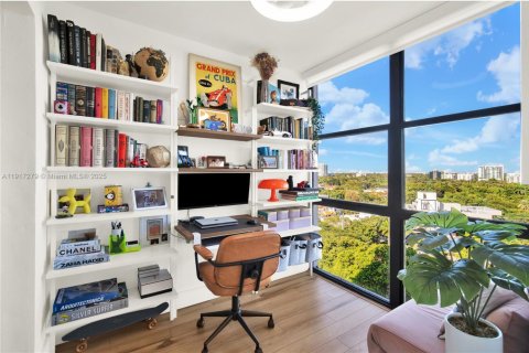 Купить кондоминиум в Майами, Флорида 2 спальни, 145.58м2, № 1975884 - фото 9