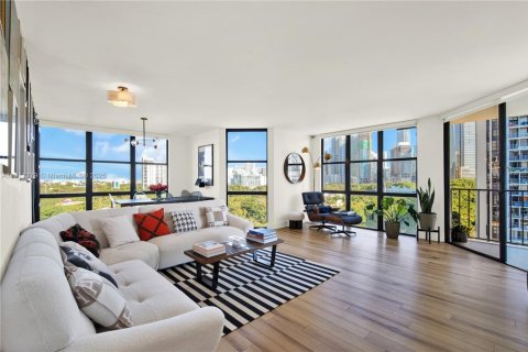 Купить кондоминиум в Майами, Флорида 2 спальни, 145.58м2, № 1975884 - фото 1