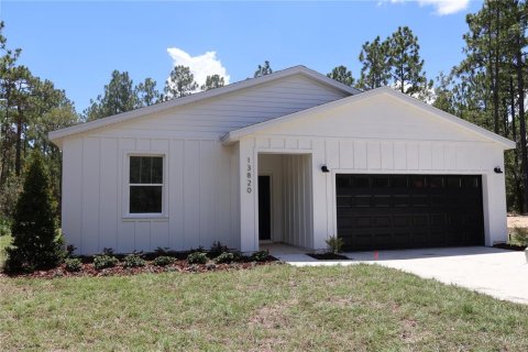 Villa ou maison à vendre à Dunnellon, Floride: 3 chambres, 143.35 m2 № 1886898 - photo 1