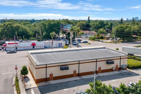 Купить коммерческую недвижимость в Майами, Флорида № 2038162 - фото 14