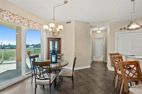 Condominio en venta en Daytona Beach, Florida, 3 dormitorios, 278.99 m2 № 1569280 - foto 28