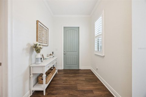 Townhouse in LAKESHORE in Winter Garden, Florida 5 bedrooms, 294.87 sq.m. № 2097902 - photo 8