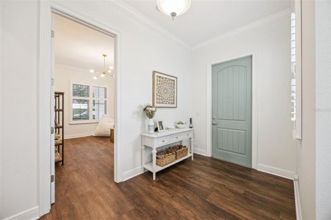 Townhouse in LAKESHORE in Winter Garden, Florida 5 bedrooms, 294.87 sq.m. № 2097902 - photo 11