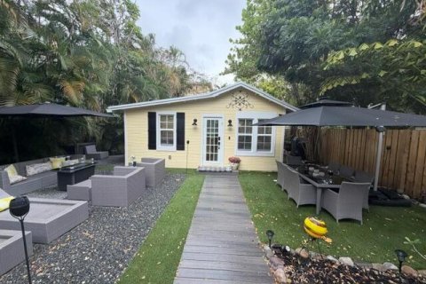 Villa ou maison à Fort Lauderdale, Floride 3 chambres, 114.36 m2 № 2084808