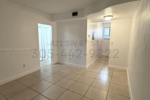 Appartement à louer à Miami, Floride: 1 chambre, 65.03 m2 № 1997145 - photo 3