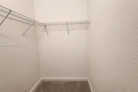 Купить виллу или дом в Хомстед, Флорида 3 спальни, 123.37м2, № 2022753 - фото 12