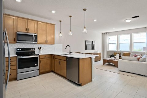 Townhouse in Orlando, Florida 4 bedrooms, 171.59 sq.m. № 1678143 - photo 7