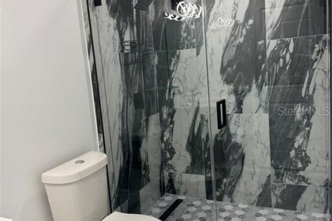 Купить коммерческую недвижимость в Лихай-Эйкерс, Флорида 217.02м2, № 1803626 - фото 7