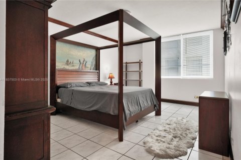 Condominio en venta en Miami Beach, Florida, 1 dormitorio, 89.56 m2 № 1849210 - foto 8