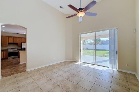 Villa ou maison à vendre à Grand Island, Floride: 3 chambres, 177.81 m2 № 2410038 - photo 10