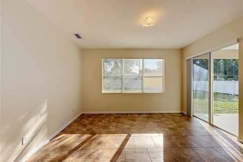 Villa ou maison à vendre à Grand Island, Floride: 3 chambres, 177.81 m2 № 2410038 - photo 24