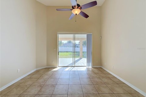 Villa ou maison à vendre à Grand Island, Floride: 3 chambres, 177.81 m2 № 2410038 - photo 9