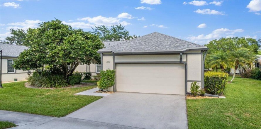 House in Vero Beach, Florida 2 bedrooms, 153.2 sq.m. № 2083313