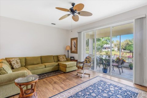 House in Vero Beach, Florida 2 bedrooms, 153.2 sq.m. № 2083313 - photo 4