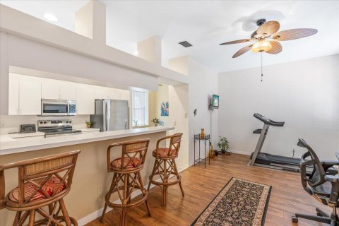 House in Vero Beach, Florida 2 bedrooms, 153.2 sq.m. № 2083313 - photo 12