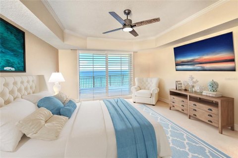 Condo in Daytona Beach, Florida, 3 bedrooms № 2206277 - photo 21