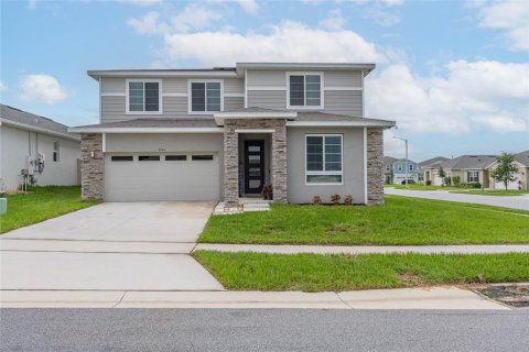 House in Davenport, Florida 4 bedrooms, 288.55 sq.m. № 1816936 - photo 1