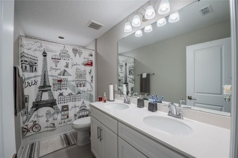 House in Davenport, Florida 4 bedrooms, 288.55 sq.m. № 1816936 - photo 27