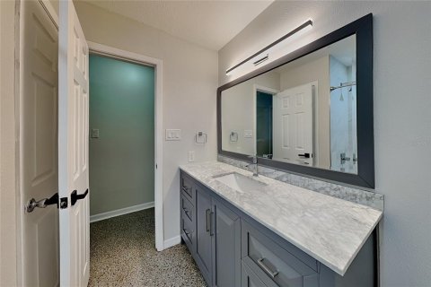 Villa ou maison à louer à Tampa, Floride: 3 chambres, 142.7 m2 № 2396486 - photo 15