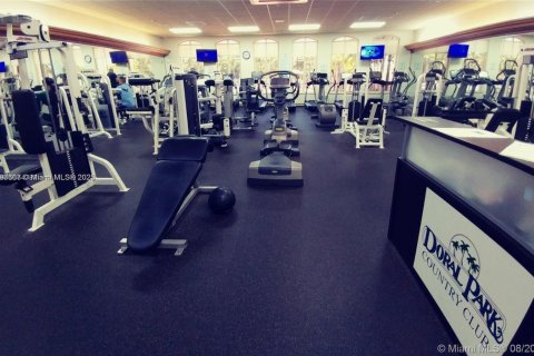 Touwnhouse à louer à Doral, Floride: 3 chambres, 176.33 m2 № 1933036 - photo 10