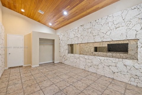Casa en venta en Miami, Florida, 6 dormitorios, 478.54 m2 № 2186075 - foto 22