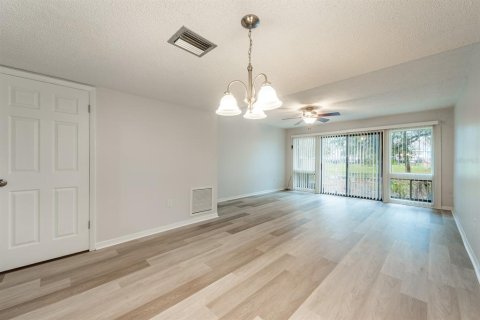 Condominio en venta en Orlando, Florida, 2 dormitorios, 92.81 m2 № 1030574 - foto 12