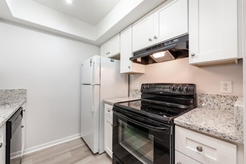 Condominio en venta en Orlando, Florida, 2 dormitorios, 92.81 m2 № 1030574 - foto 4