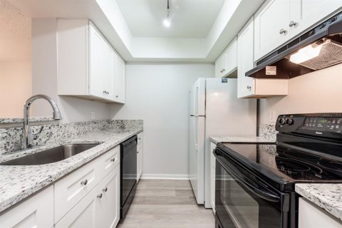 Condominio en venta en Orlando, Florida, 2 dormitorios, 92.81 m2 № 1030574 - foto 5