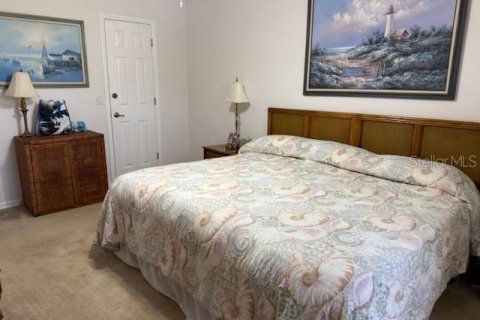 House in Punta Gorda, Florida 2 bedrooms, 113.53 sq.m. № 1918229 - photo 15