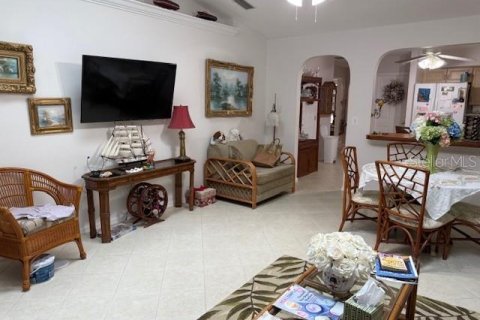 House in Punta Gorda, Florida 2 bedrooms, 113.53 sq.m. № 1918229 - photo 20