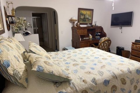 House in Punta Gorda, Florida 2 bedrooms, 113.53 sq.m. № 1918229 - photo 23