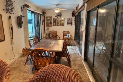 House in Punta Gorda, Florida 2 bedrooms, 113.53 sq.m. № 1918229 - photo 3