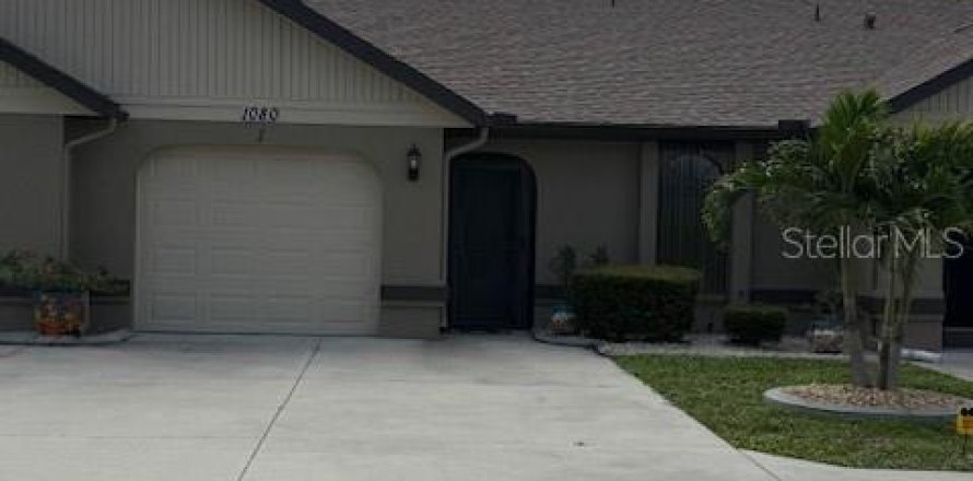 House in Punta Gorda, Florida 2 bedrooms, 113.53 sq.m. № 1918229