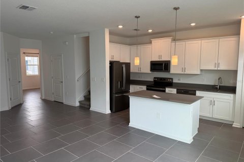 Townhouse in Kissimmee, Florida 3 bedrooms, 155.52 sq.m. № 2218702 - photo 6