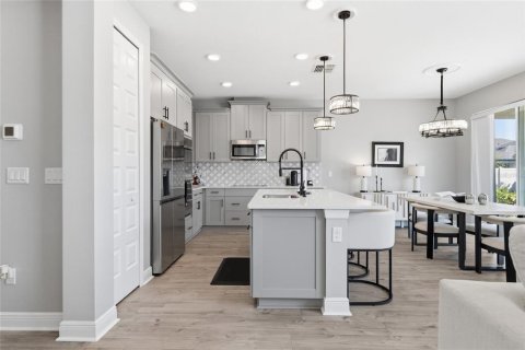 Casa en alquiler en Wesley Chapel, Florida, 3 dormitorios, 199.09 m2 № 2141878 - foto 16