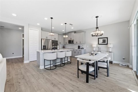 Casa en alquiler en Wesley Chapel, Florida, 3 dormitorios, 199.09 m2 № 2141878 - foto 14