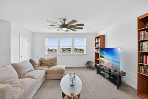 House in Punta Gorda, Florida 5 bedrooms, 430.69 sq.m. № 2119030 - photo 15