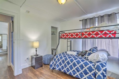 Villa ou maison à louer à Miami, Floride: 2 chambres, 66.89 m2 № 2046099 - photo 15