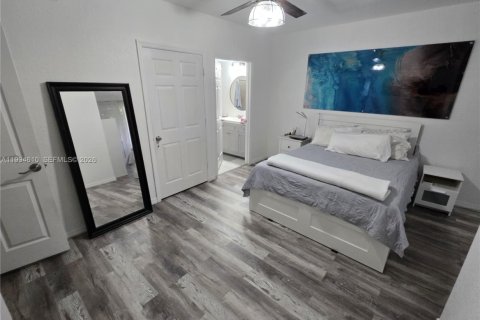 Снять в аренду кондоминиум в Норт-Лодердейл, Флорида 3 спальни, 144.28м2, № 1998381 - фото 19