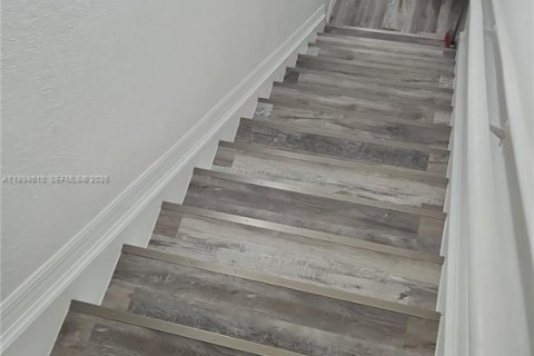 Copropriété à louer à North Lauderdale, Floride: 3 chambres, 144.28 m2 № 1998381 - photo 9