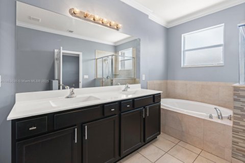 Casa en venta en Homestead, Florida, 5 dormitorios, 201.6 m2 № 1871971 - foto 15