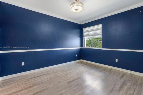 Casa en venta en Homestead, Florida, 5 dormitorios, 201.6 m2 № 1871971 - foto 24