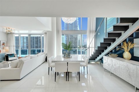 Copropriété à vendre à Miami, Floride: 2 chambres, 146.69 m2 № 1948224 - photo 1