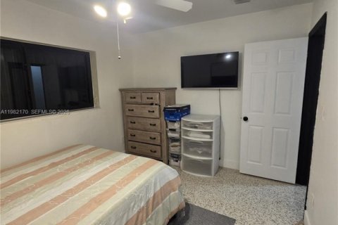 Villa ou maison à vendre à Cutler Bay, Floride: 3 chambres № 2045441 - photo 21