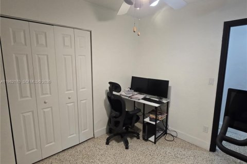 Villa ou maison à vendre à Cutler Bay, Floride: 3 chambres № 2045441 - photo 22