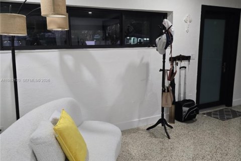 Villa ou maison à vendre à Cutler Bay, Floride: 3 chambres № 2045441 - photo 6