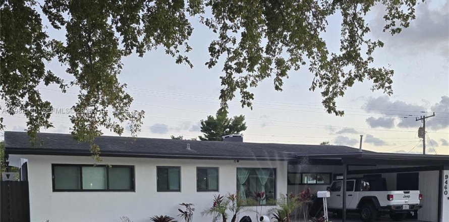 Villa ou maison à Cutler Bay, Floride 3 chambres № 2045441