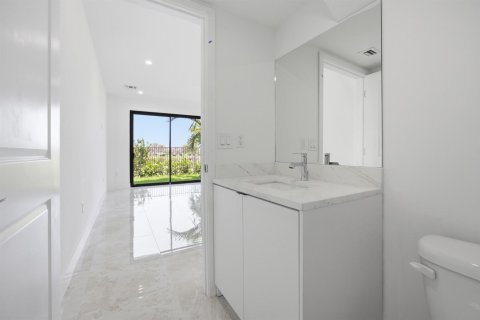 Touwnhouse à vendre à Pompano Beach, Floride: 3 chambres, 150.5 m2 № 2087431 - photo 11